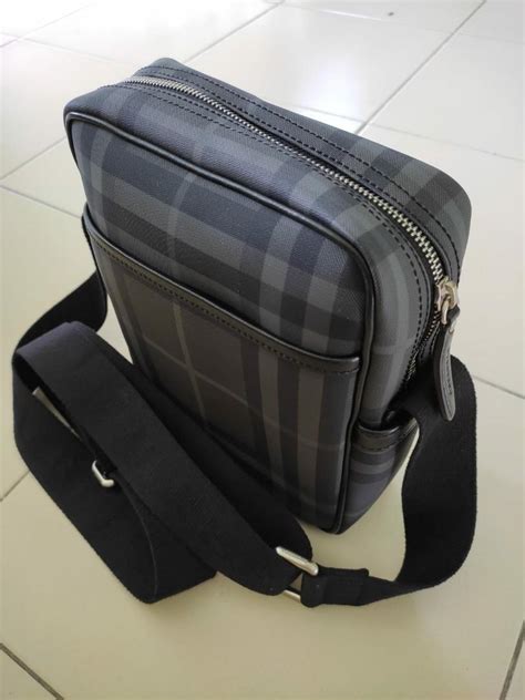 burberry sling bag men